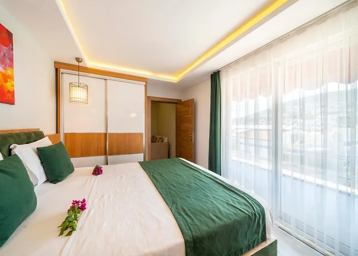 Exclusive Mogons * Kalkan